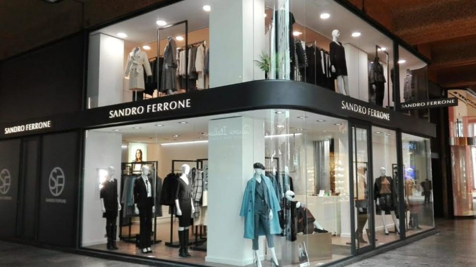 Sandro Ferrone Franchising